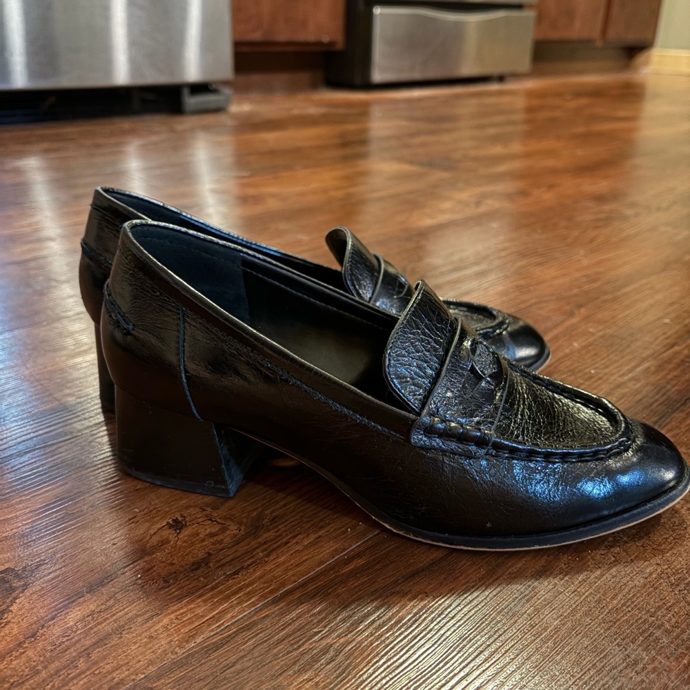 Vince Camuto Black Leather Loafers